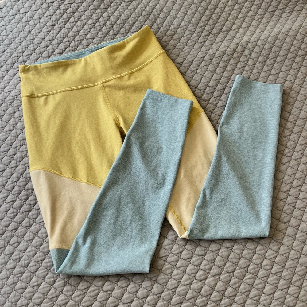 Outdoor Voices Colorblock Leggings